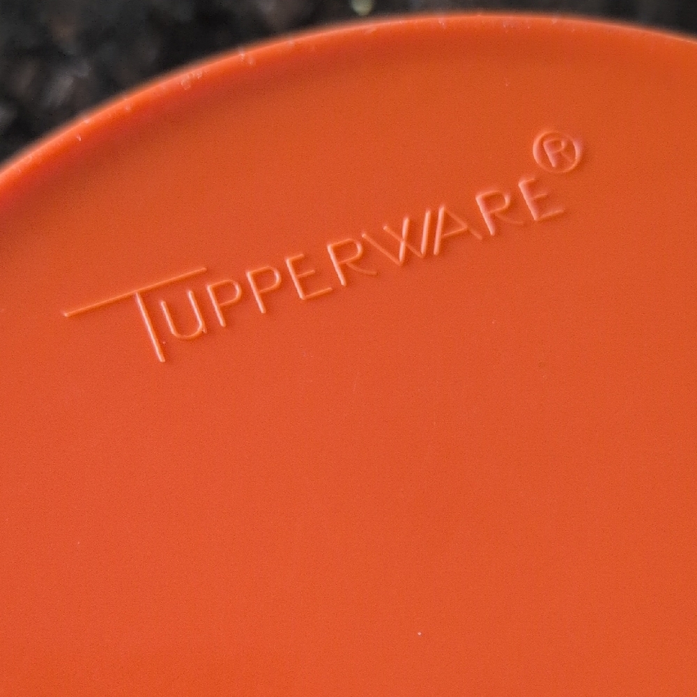 Orange Stackable Food Storage Containers - Picture 6 of 8
